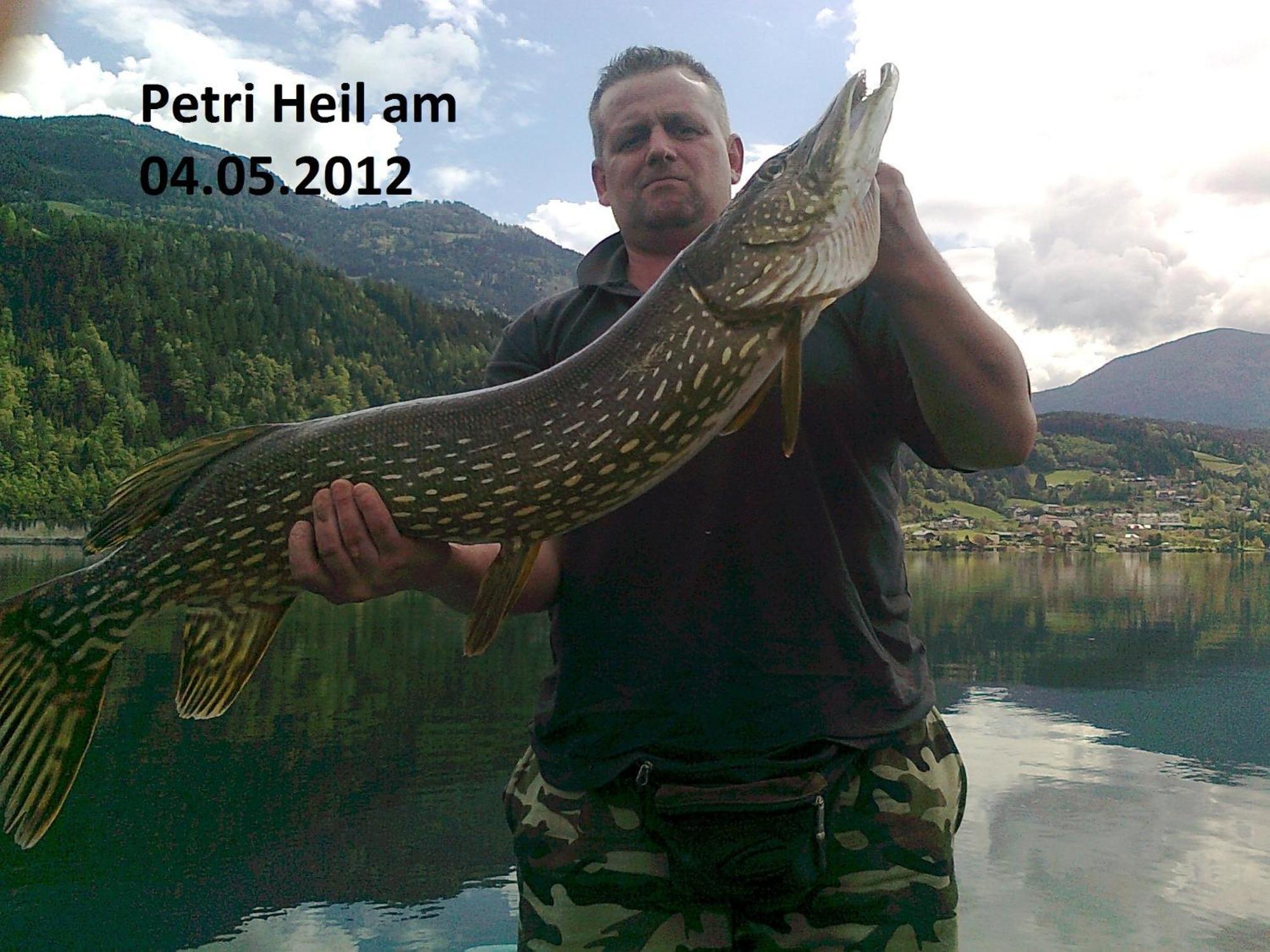 Ferienwohnungen Fischerhaus - Direkt Am See มิลชตัทท์ ภายนอก รูปภาพ